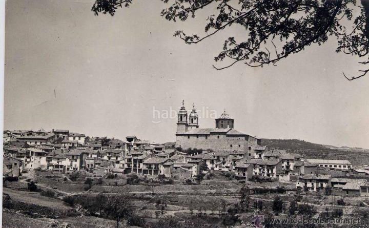 Foto bcaa27d4-8384-4d42-b3c2-669f7ded0ad2. Casa adossada amb aparcament a Cinctorres