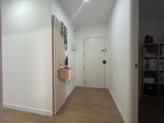 Apartamento  Villa madrid 28. Apartamento totalmente  reformado de 3 habitaciones y 2 baños en