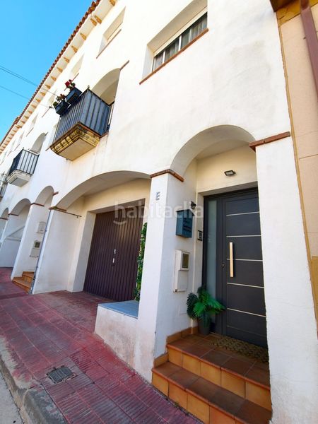 Foto e9727cea-04ef-4229-a1f4-515baace1210. Casa adossada a calaf 8 a Roda de Barà
