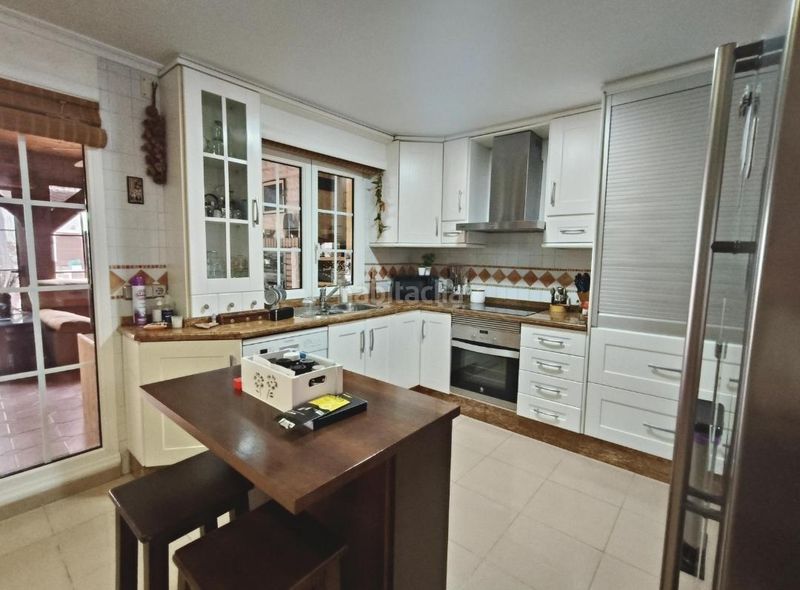 Foto 5e889fa5-93a0-4df7-a927-6da6ff84693b. Casa amb aparcament piscina a Monòver