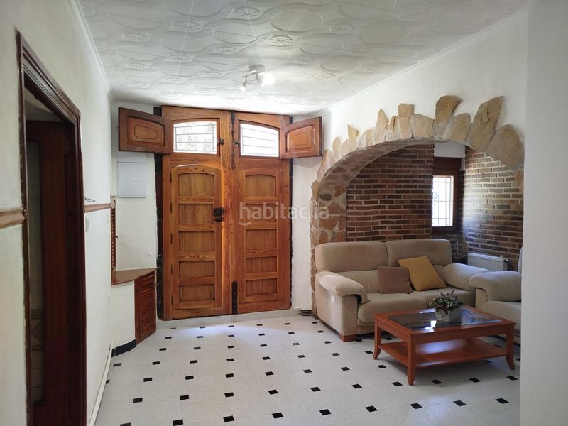 Foto bc236177-70cc-472c-a78b-c221d0a5c35a. Casa amb calefacció a Cocentaina