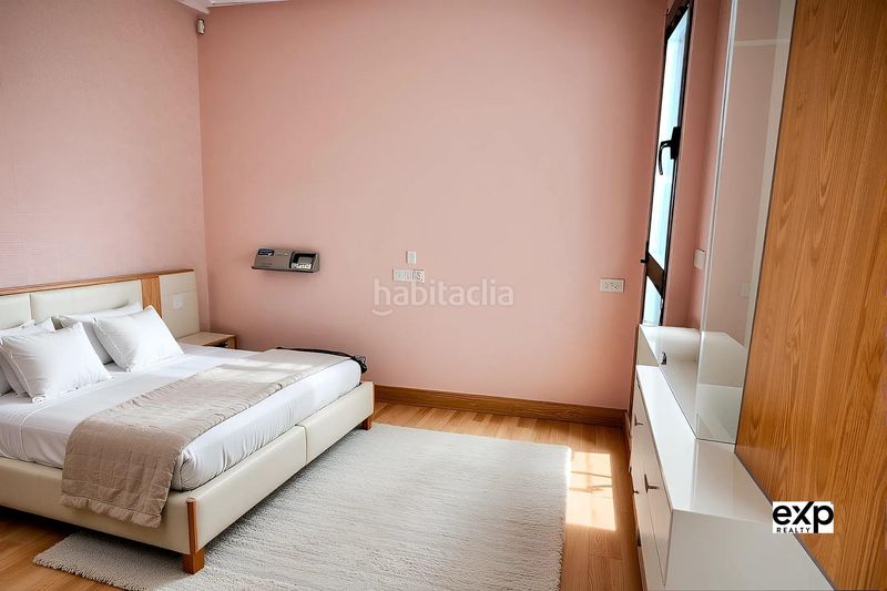 Foto 2464d0c3-a0ec-4bf8-8273-e07be8d789fb. Apartament amb calefacció aparcament a Burela