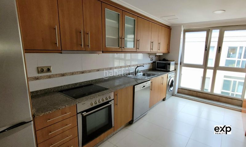 Foto 4ab3ecd2-ced5-4718-bf8f-7ff18906e841. Apartament amb calefacció aparcament a Burela