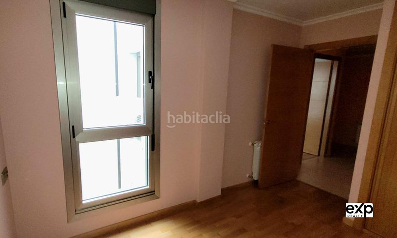Foto 4cbfbddd-c63b-432f-adeb-2a69aee7edac. Apartament amb calefacció aparcament a Burela