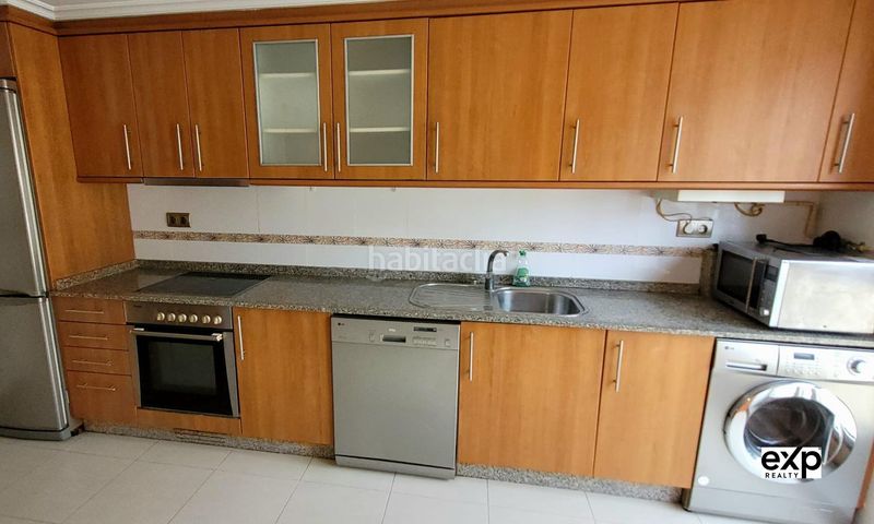 Foto 664cc051-62b2-49c2-832e-e2a4375d7dbc. Apartament amb calefacció aparcament a Burela