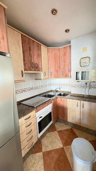 Foto 2985199a-6d64-4270-8ec1-bad22235b65a. Pis amb aparcament a Playa Levante Benidorm