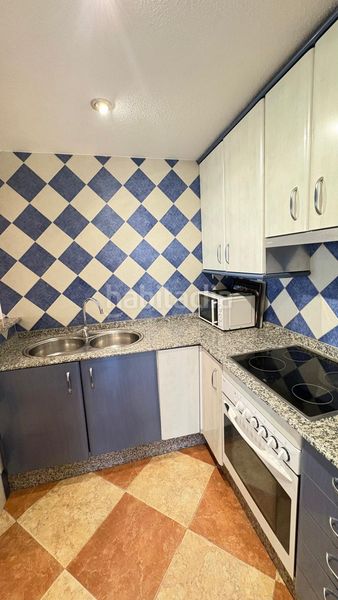 Foto 895e67e1-5bdf-4e1e-ba0c-953ea3adaf39. Pis amb aparcament a Playa Levante Benidorm