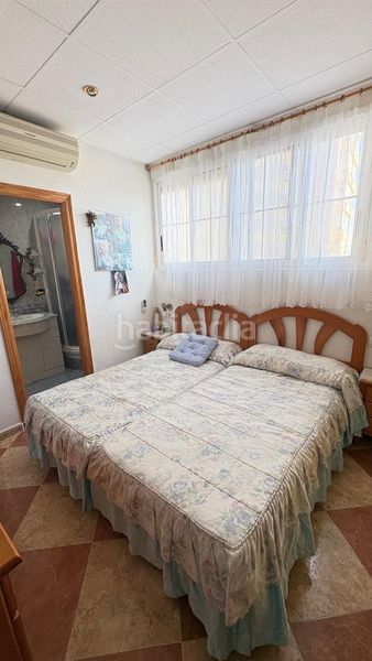 Foto f4080397-ef58-4b30-9fee-158494b6ab44. Pis amb aparcament a Playa Levante Benidorm