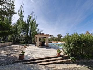 Masia a Los Cigarrales-La Bastida. Finca exclusiva, espectacular inversión a 6 minutos de toledo