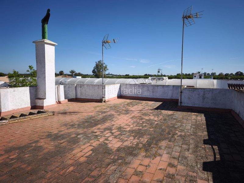 Foto 194fe6c8-9257-468c-81a3-8167b7f5426c. Casa amb aparcament a Las Tres Piedras - Costa Ballena Chipiona