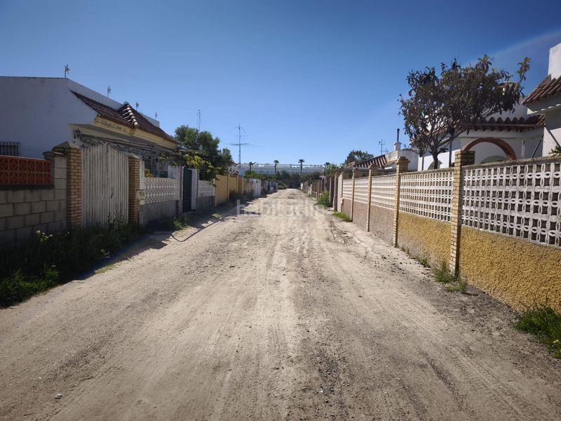 Foto c3c2371b-3a83-4896-b752-ec2cea4c80b0. Casa amb aparcament a Las Tres Piedras - Costa Ballena Chipiona