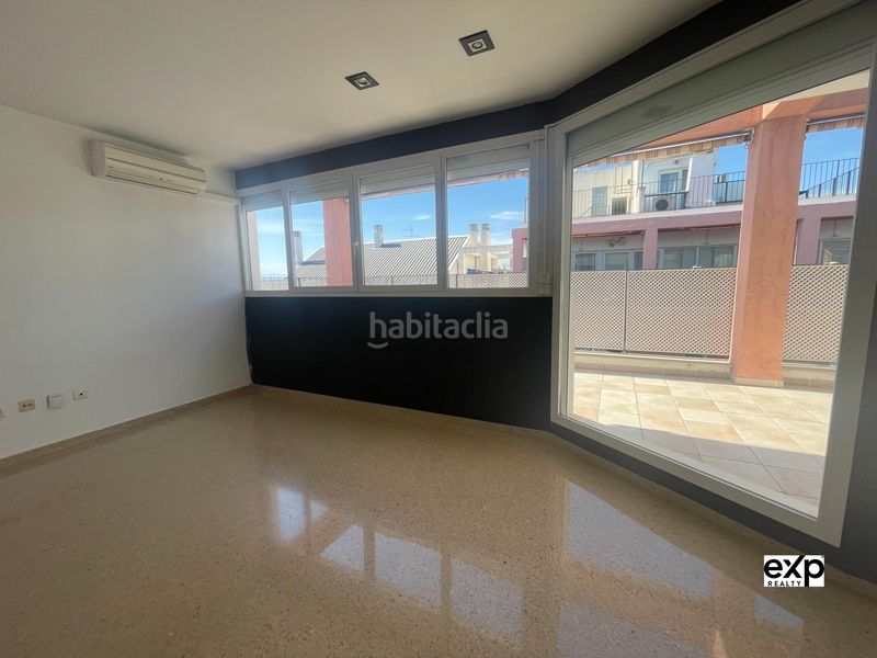 Foto 04dd6dc8-07a6-4327-a429-96bb4edc5ae5. Àtic amb aparcament a San Ramón-Monte de Piedad Xirivella