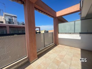 Ático en San Ramón-Monte de Piedad. Ático dúplex en xirivella