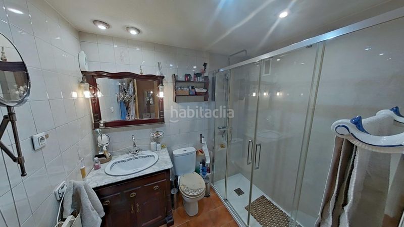 Foto 3cfb2f9f-d097-4ed6-8458-2561d5ae1e13. Pis amb calefacció aparcament a Vista Alegre Madrid
