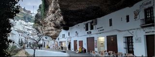 Dúplex a Setenil de las Bodegas. Dúplex con alma andaluza, totalmente reformado a estrenar, con t