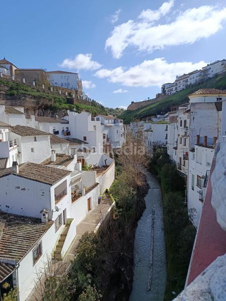 Foto 4ae74ef4-5155-4f25-bad2-7470fb16f674. Dúplex a Setenil de las Bodegas