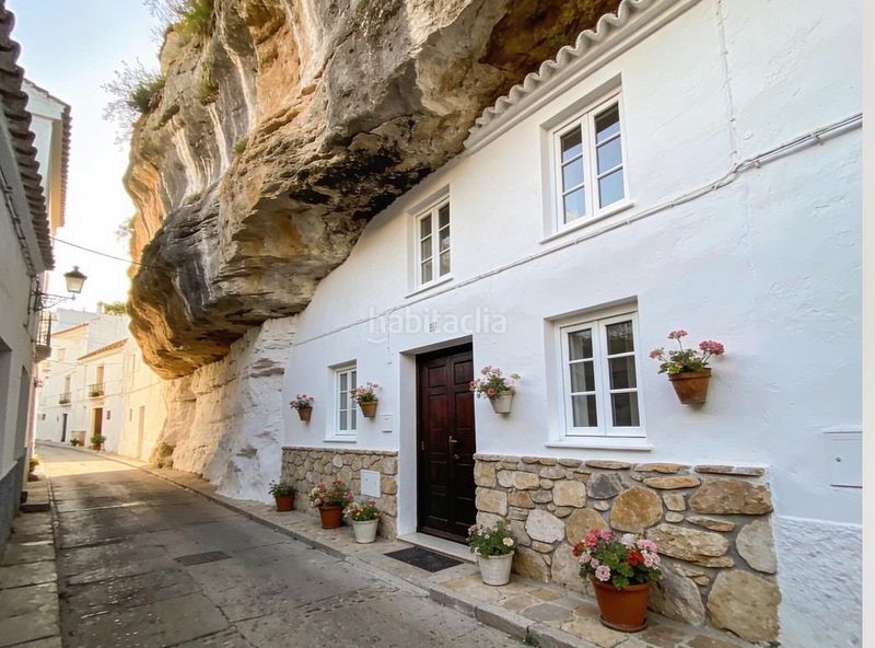 Foto 8282fd6d-5f57-4a62-a4ae-0afa2a4962cf. Dúplex a Setenil de las Bodegas