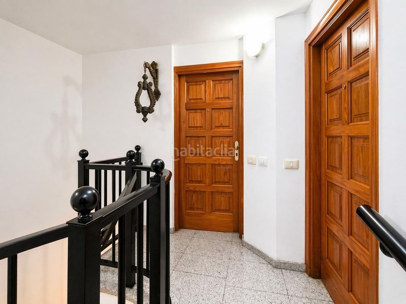 Foto 3253827b-4b7b-40aa-8fc8-7ad462d8f373. Dúplex amb aparcament a Casco Urbano Santa Brígida