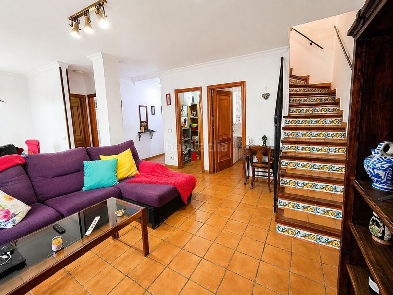 Foto 3b3d6e0d-f0b1-4087-b818-c6ccd7757cff. Dúplex amb aparcament a Casco Urbano Santa Brígida