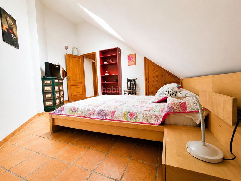 Foto 6bb65883-2dcf-4ba4-a5d7-e6d9499d6a36. Dúplex amb aparcament a Casco Urbano Santa Brígida