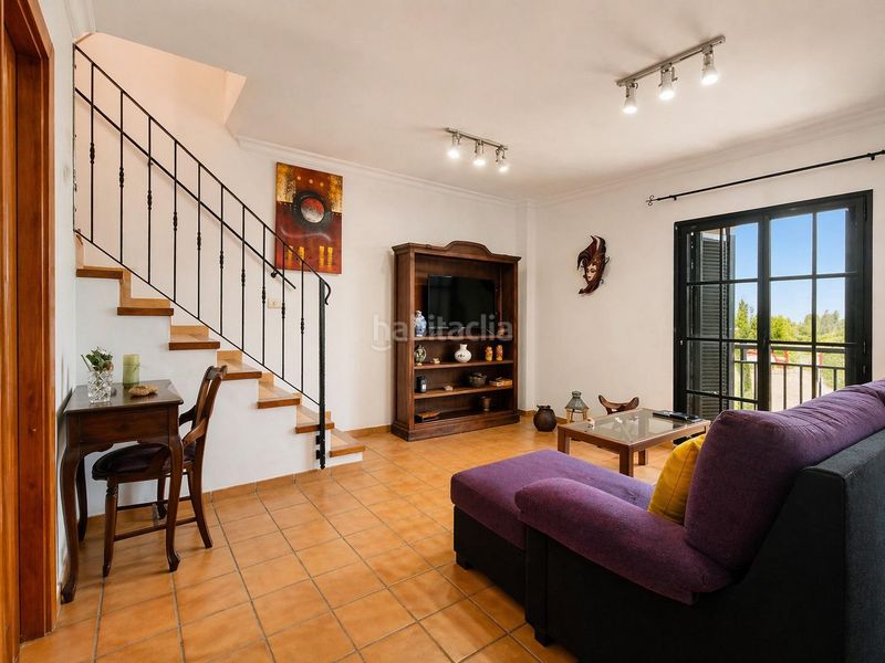 Foto a7cea4c4-9c75-4437-867e-b9d345dfabbf. Dúplex amb aparcament a Casco Urbano Santa Brígida