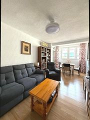 Pis a Avenida REYES CATOLICOS