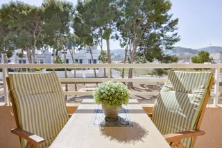 Apartamento en Centro. Vive a un paso del mar y rentabiliza desde el primer día en orop