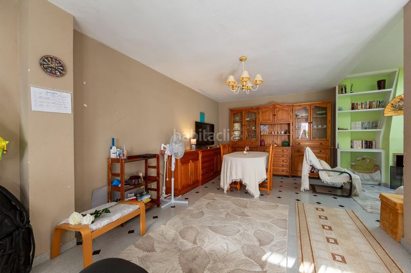 Foto d5801d86-5d4c-4e5c-a701-a786cce0b1f6. Casa in calle isla de java(as) 3 in El Puerto Roquetas de Mar