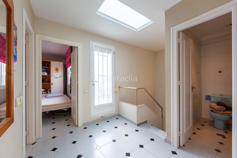 Foto fb4fd517-3ddd-4f52-b69a-274c4077dc7b. Casa in calle isla de java(as) 3 in El Puerto Roquetas de Mar