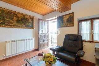 Maison  La bellosa 8. Casa con terreno y vistas en soto del barco  entorno natural y c