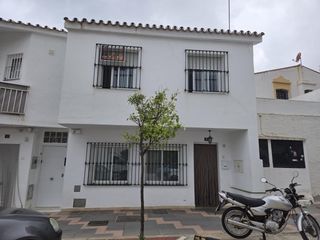 Casa adossada a COMPETA