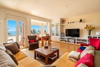 Etagenwohnung  Passeig de prat de la riba. Vistas al mar en primera línea en el masnou