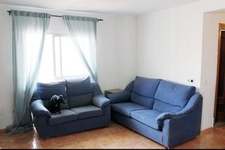 Apartament  Calle obispo pedro de moya. Oportunidad! 4 dormitorios, balcón y vistas despejadas en 6ª pla