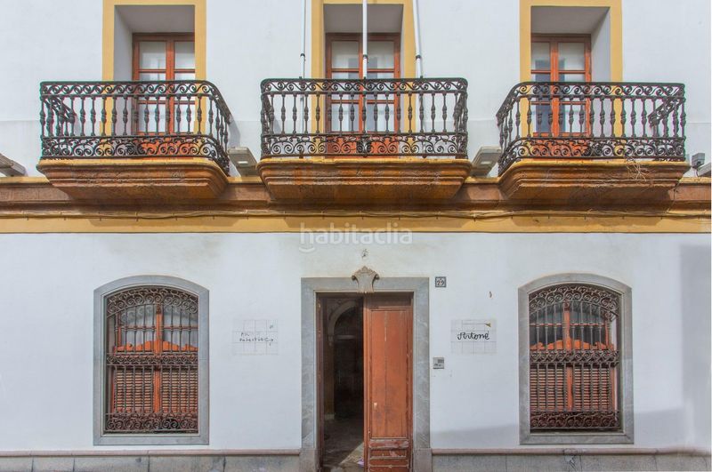 Foto bc48f70d-a312-48cc-9ceb-2df1ddbaf24a. Casa espectacular edificio singular en Centro - La Costilla Rota