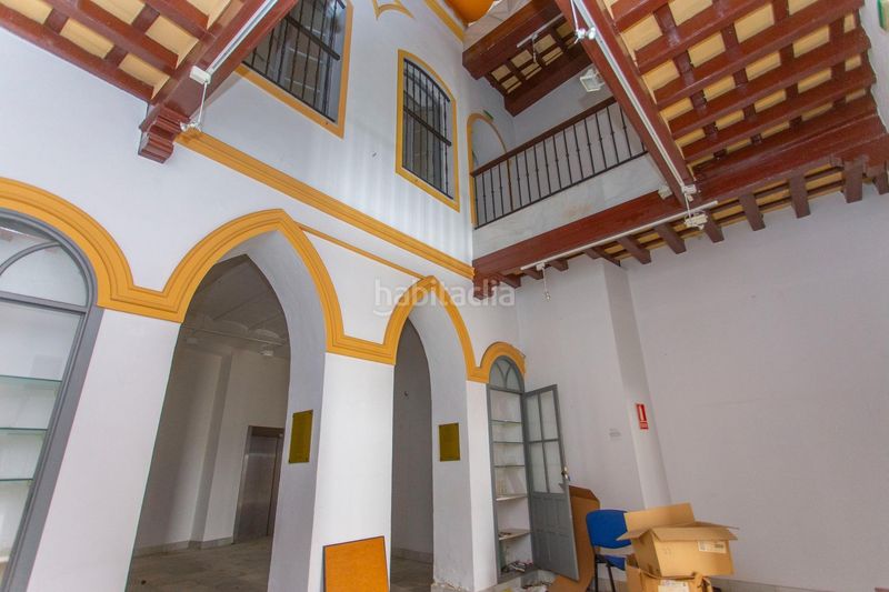 Foto ea3a3428-0195-438d-b663-c6c8fd9cf458. Casa espectacular edificio singular en Centro - La Costilla Rota