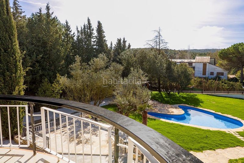 Foto 5778083b-fc64-43a9-b3ad-66ba271313f9. Casa amb aparcament piscina a Begues