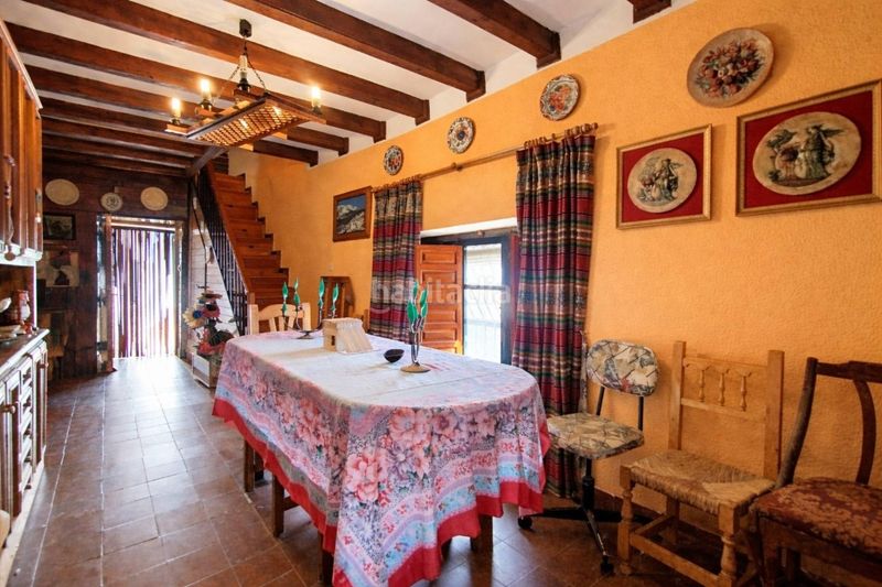 Foto a13d85ff-e46b-4101-9082-8a668154d2ee. Casa a Abrucena