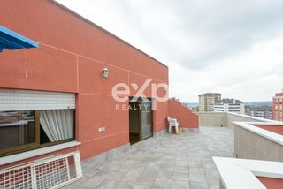 Pis  Calle doctor jimenez diaz 17. Exclusiva vivienda en avilés  altura, terraza y ubicación privil