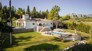 Chalet  Calle casa de la paz. Espectacular villa en cancelada 5 suites, piscina privada y junt