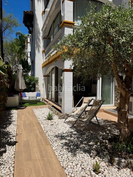 Foto 1a4ed528-0e67-41d4-9811-b4990725d44a. Apartament amb calefacció aparcament piscina a La Dama de Noche - La Alzambra Marbella