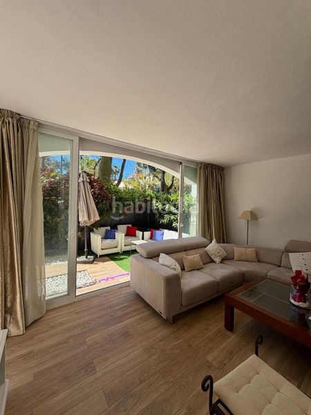 Foto bd7c10bf-bf43-45be-b83e-f080e2ed960a. Apartament amb calefacció aparcament piscina a La Dama de Noche - La Alzambra Marbella
