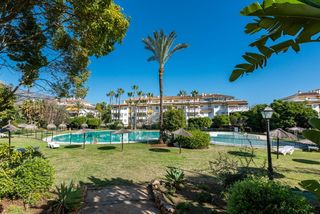 Apartament a La Dama de Noche - La Alzambra