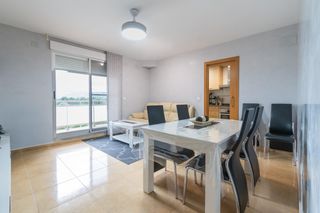Etagenwohnung in Sant Joan de Moró. Piso con terraza y vistas a la montaña en sant joan de moró