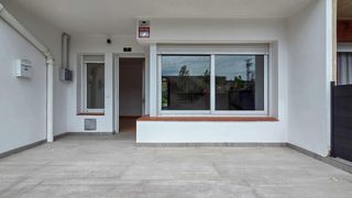Lloguer Casa adossada a Navarcles. Casa de 4 dormitorios, terraza y garaje en navarcles