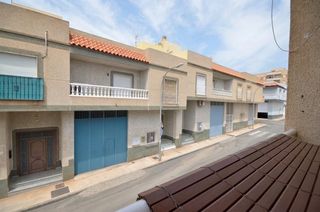 House in Calle vera (pv) 11. Tu hogar ideal en puebla de vícar!