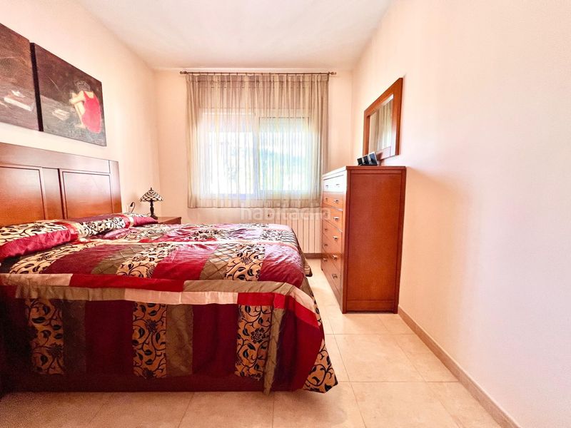 Foto c014b2f2-3614-4b53-b3c4-a94dd903b353. Xalet amb calefacció aparcament piscina a Mas romeu Calafell