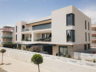 Etagenwohnung in Ampolla (L´). Apartamento en lampolla con 3 habitaciones y garaje