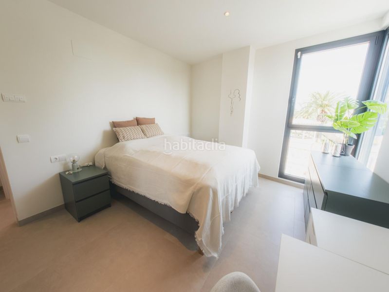 Foto ecd87350-bf2b-41b6-a1a2-f3b3b845a62a. Piso apartamento en lampolla con 3 habitaciones y garaje en Ampolla (L´)