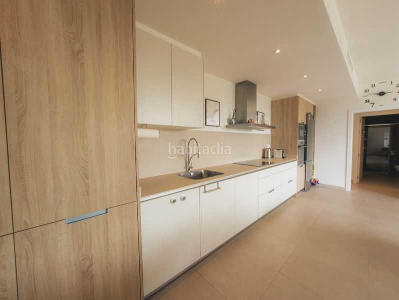 Foto f317e0ec-37ff-4ce1-9b38-e4046736aad8. Piso apartamento en lampolla con 3 habitaciones y garaje en Ampolla (L´)