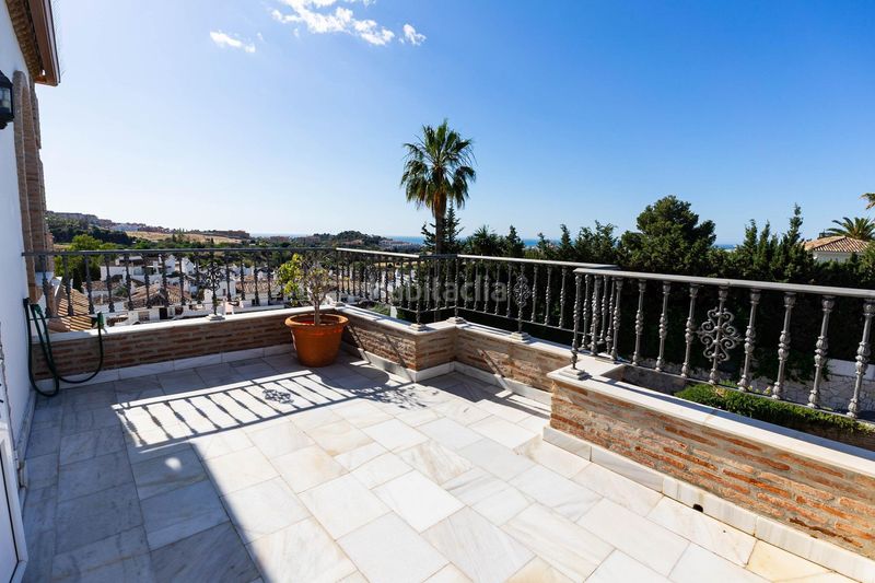 Foto c07517fe-4985-4514-875c-e06ed3eaa02d. Xalet amb aparcament piscina a Mijas pueblo Mijas